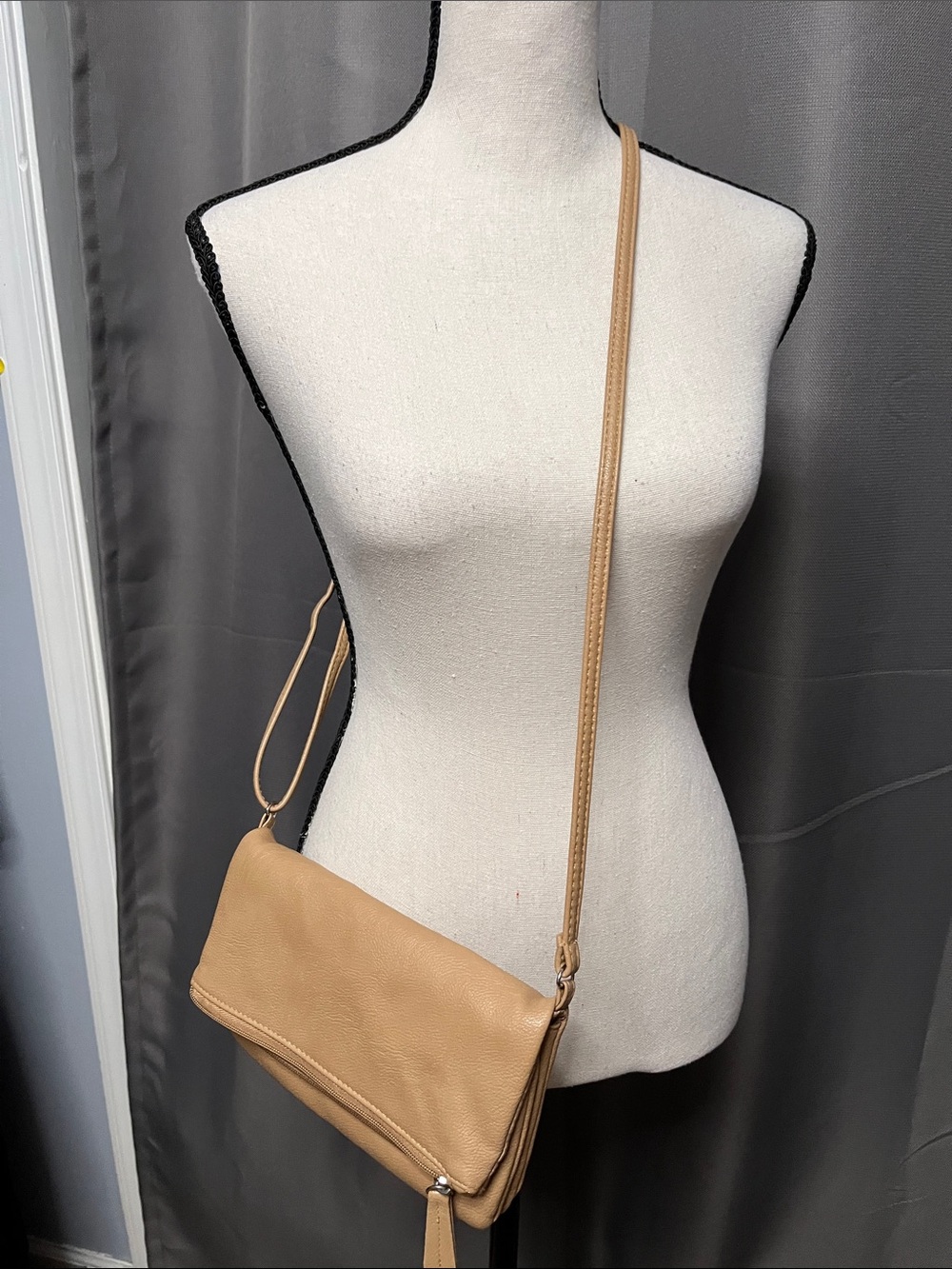 Classic Tan Fold-Over Leather Crossbody